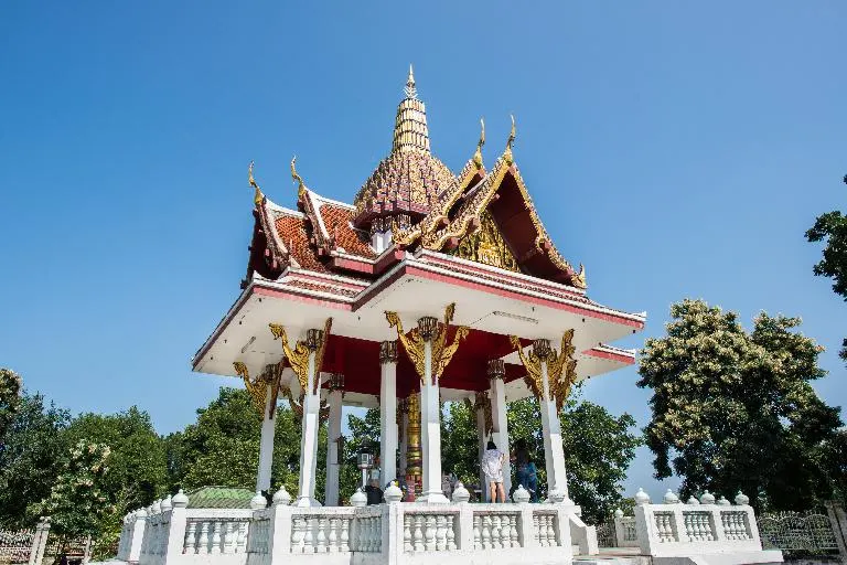 ศาลหลักเมืองสี่มหาราช