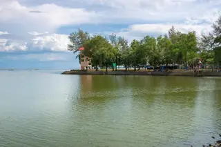 หาดแสนสุขลำปำ