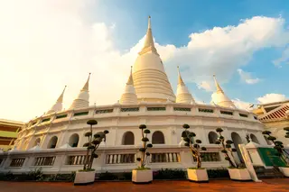 วัดประยุรวงศาวาสวรวิหาร