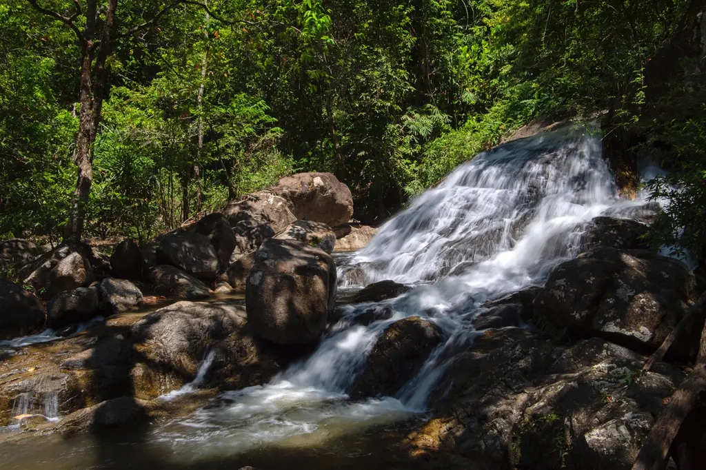น้ำตกบริพัตร