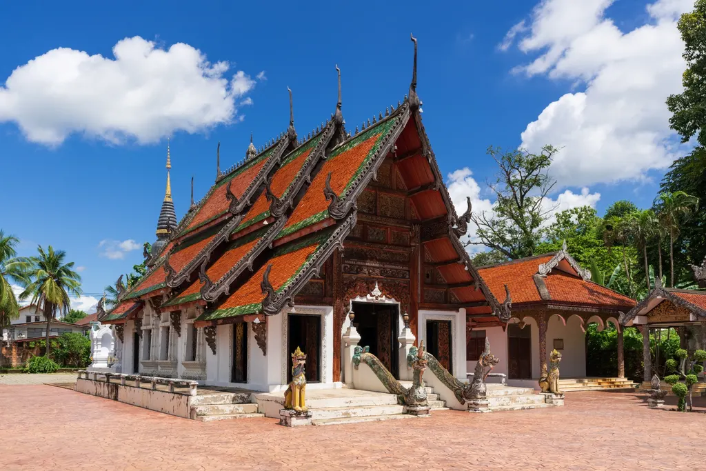 วัดประตูป่อง