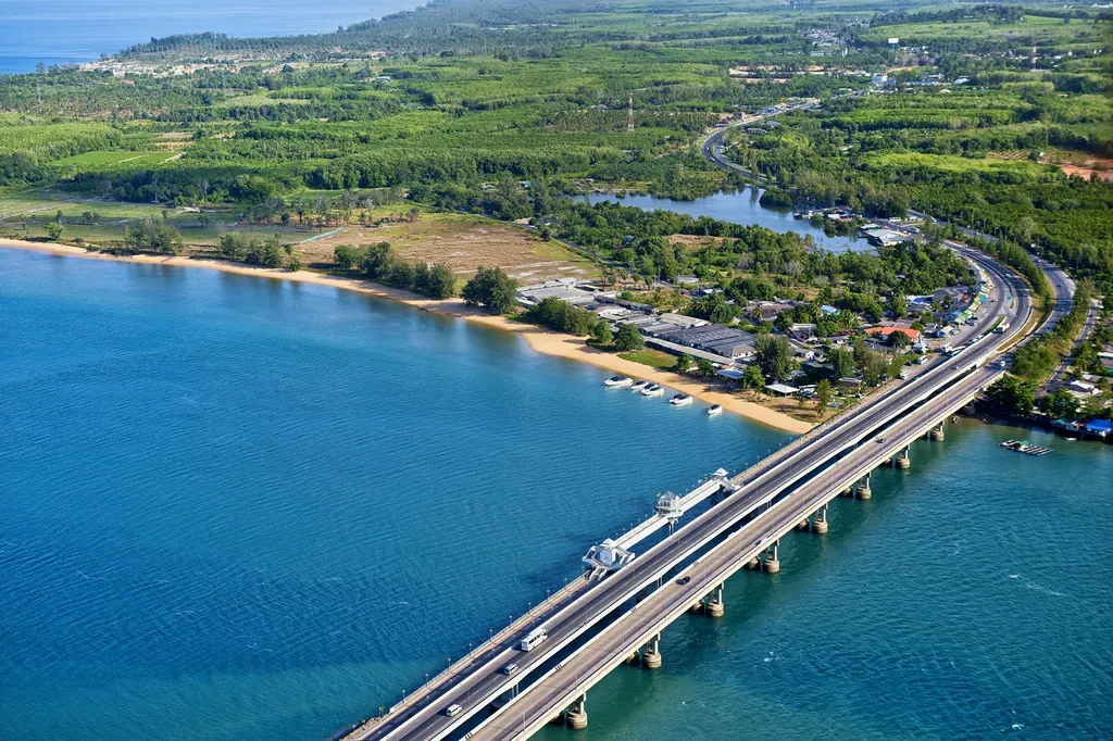 สะพานสารสิน