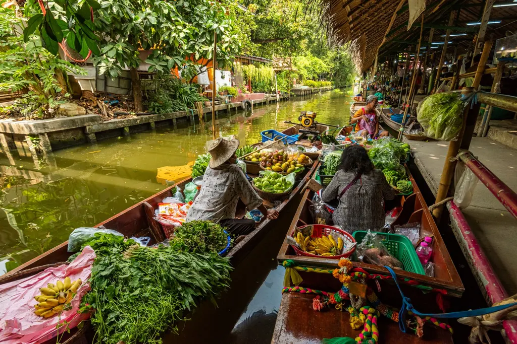ตลาดน้ำคลองลัดมะยม