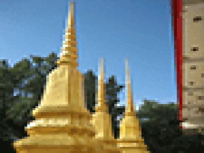 วัดกลางเกร็ด