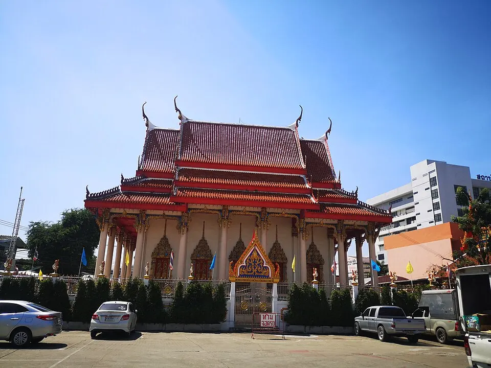 วัดกลางสวน