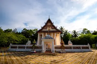 วัดชลธาราสิงเห