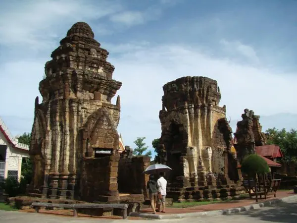 ปรางค์กู่