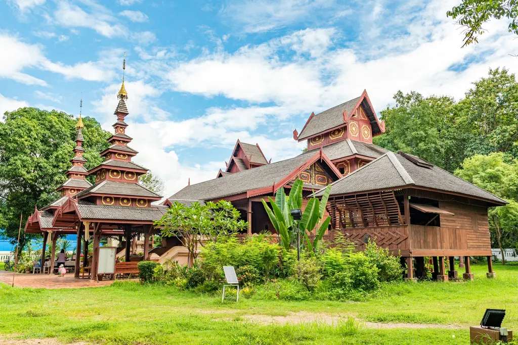 วัดจอมสวรรค์