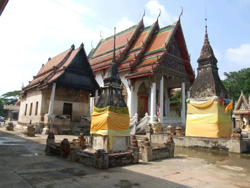 วัดหน้าพระธาตุ