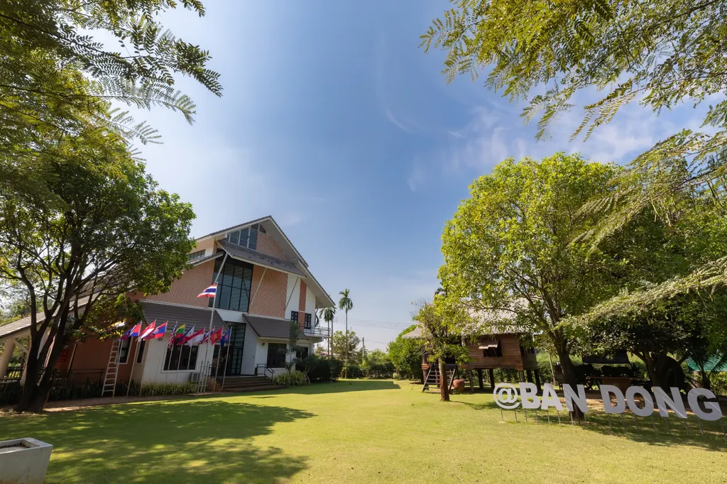 พิพิธภัณฑ์บ้านดงโฮจิมินห์